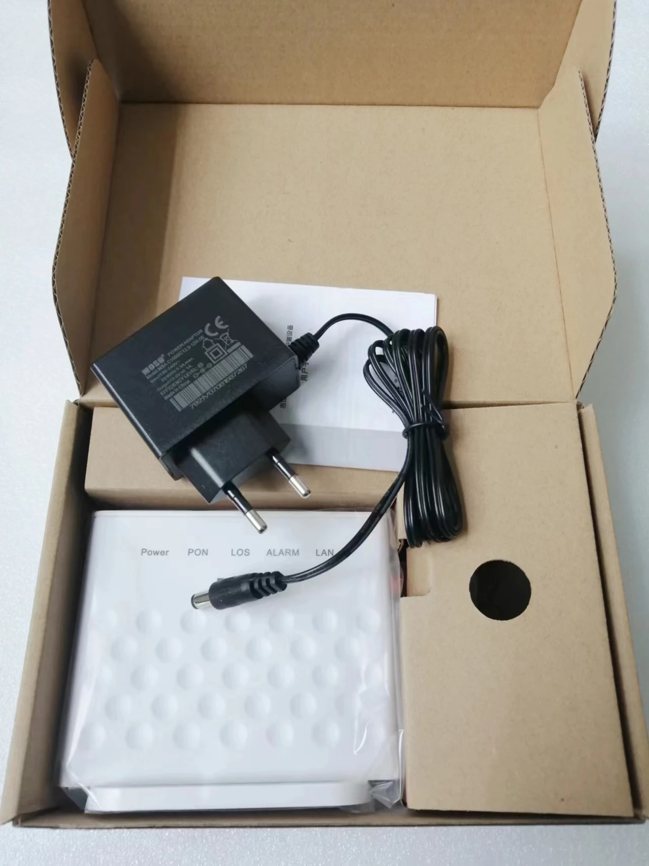 Porta blu o verde Terminale GPON ONT ZXA10 F601 GPON ONU ZXHN F601 con porta 1GE
