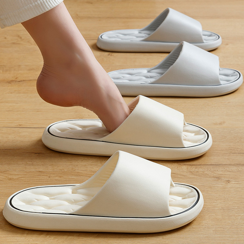 Lekkende Slippers Voor Mannen Nieuwe Zomer Indoor Huis Badkamer Anti-Slip Slippers Voor Vrouwen Paar Hol