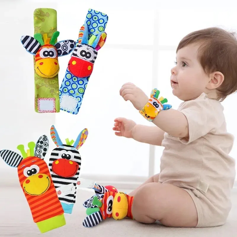 0-12 mesi Sonagli per bambini Giocattoli Calzini per animali Cinturino da polso + Sonaglio Calzini per piedi per bambini Bug Cinturino da polso Calzini per bambini Ciuccio Giocattoli