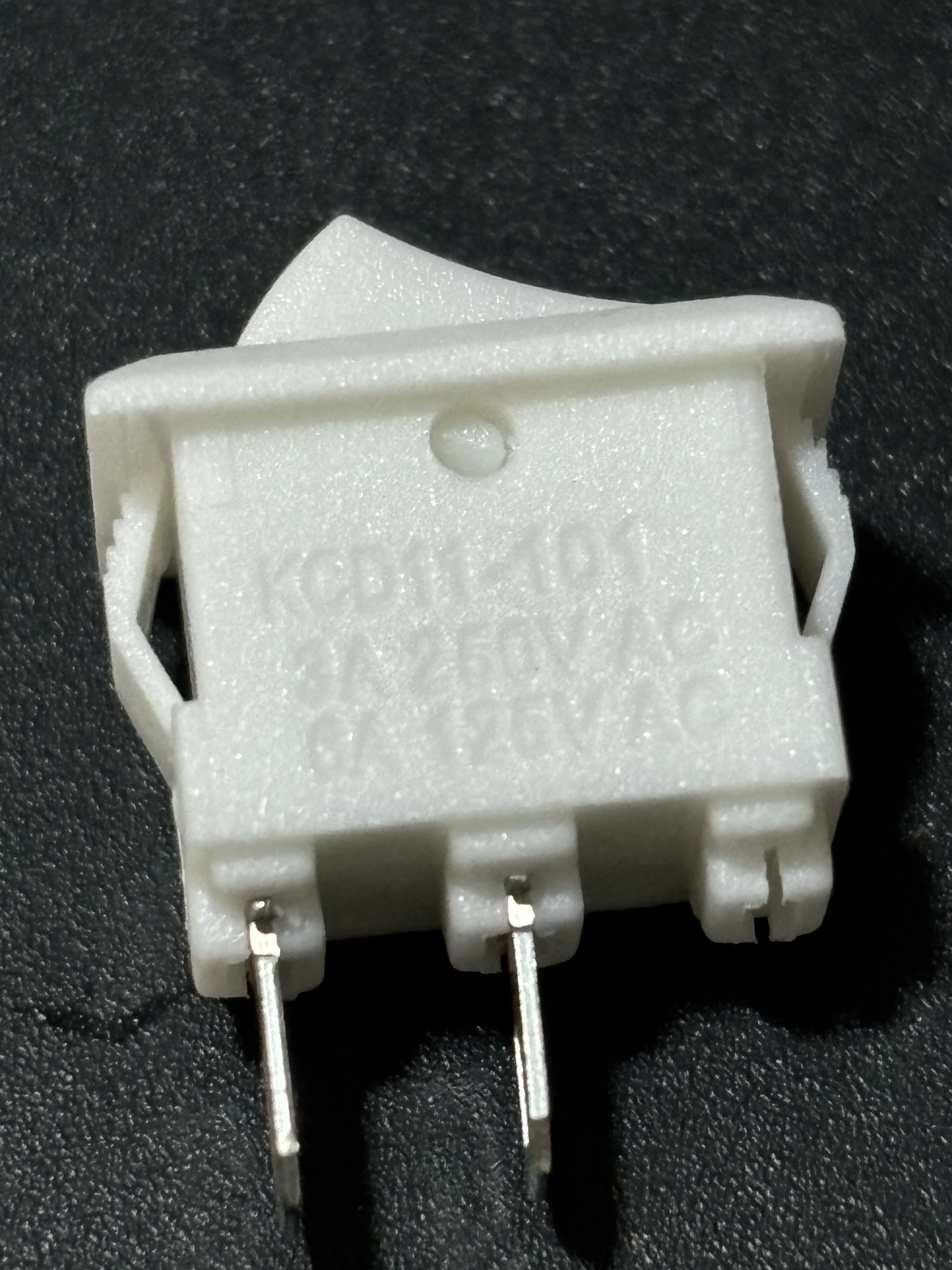 15PCS Mini Rocker Switch SPST สีดําสีขาวและสีแดง Quick สายไฟปุ่มสวิทช์ AC250V3A/125V6A 2 Pin I/10*15 มม.ON-OFF Rocker