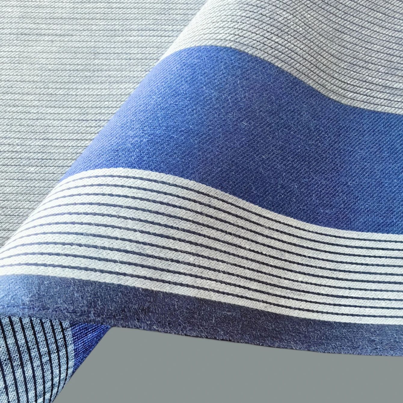 43 cm großes Herren-Satin-Taschentuch aus reiner Baumwolle mit weicher Haptik und saugfähigem Business-Taschentuch, 3 Stück, 16,9 Zoll/43 cm, dünnes Design