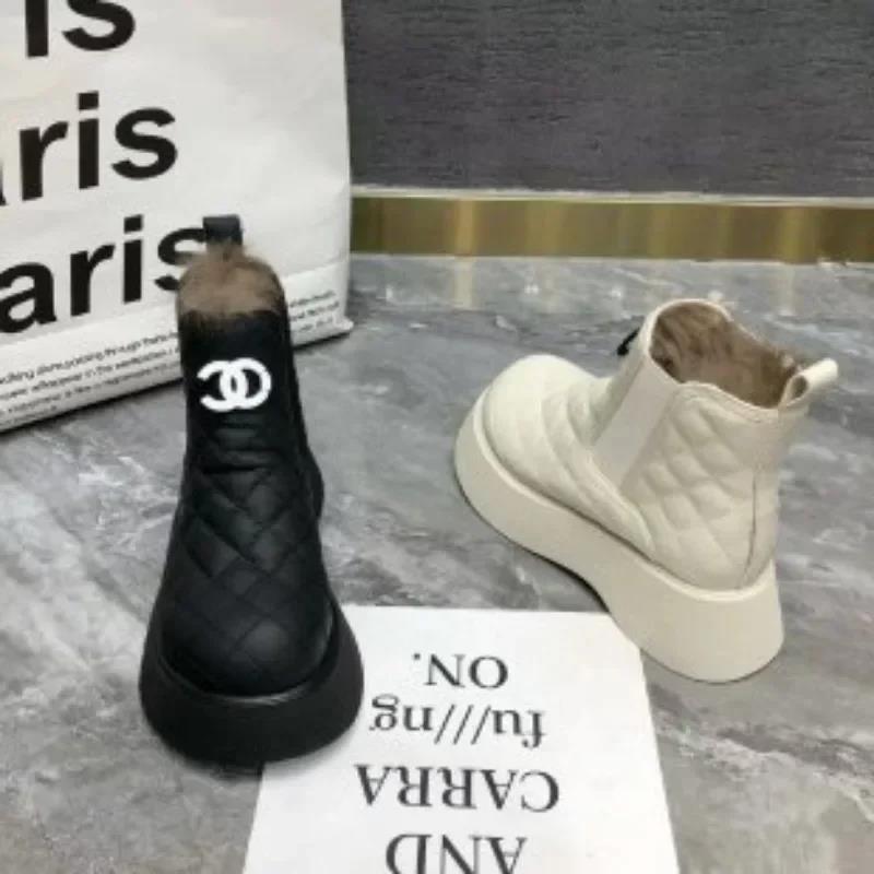 ผู้หญิงรองเท้าแบนฤดูหนาวหนา Soled Snow BOOTS Plush ผู้หญิงสบายๆกีฬารองเท้า WARM และ Cold PROOF High TOP รองเท้าผู้หญิง