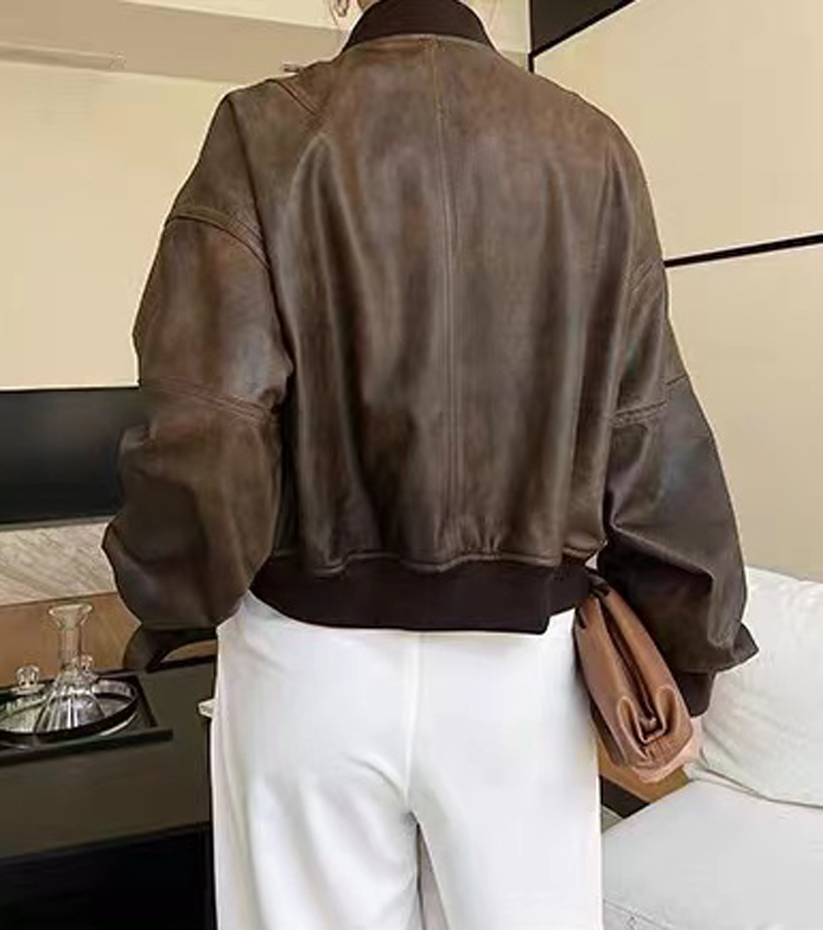 女性のためのクロップドレザーボンバージャケット,ヨーロッパのジャケット,大胆なマネーデザイン,女性のためのディストレストシープスキン,ショートコート,アウトドアウェア,冬,2023