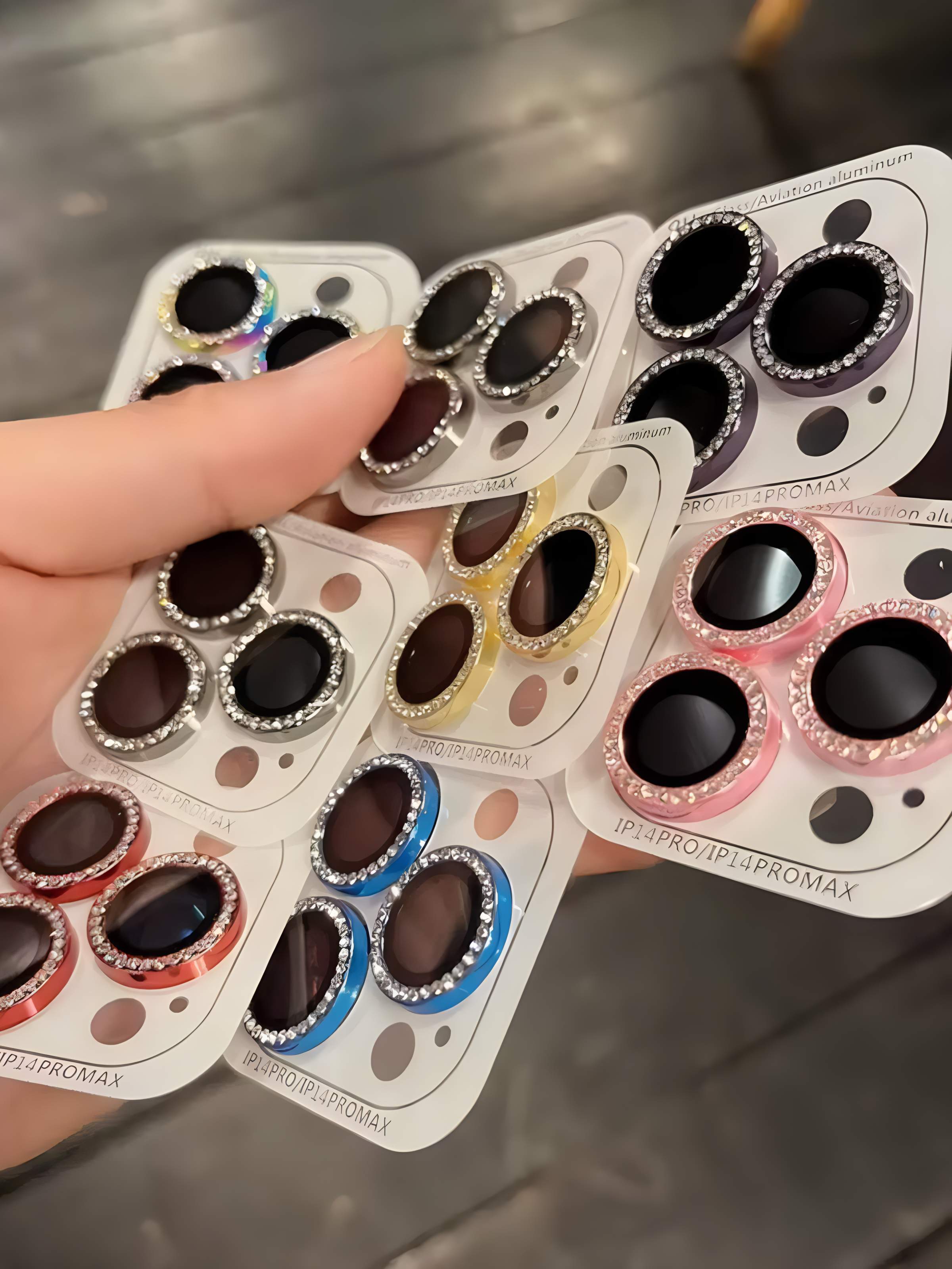 2-3 Stück Mode Pretty Shine Diamond Kameraobjektivschutzhülle für iPhone 12 15 14 Pro Max Glitzerobjektiv Glas Kameraabdeckung Mädchen