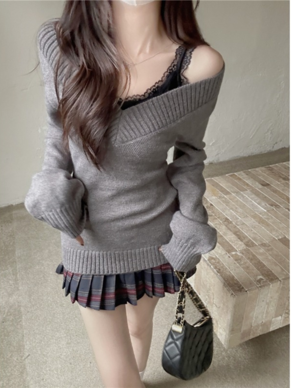 Retro V-Neck Slim Fit Long Sleeve Knitted Sweater Women's Spring New Sle Overhead Soft Versatile Top Ins Sle Commute