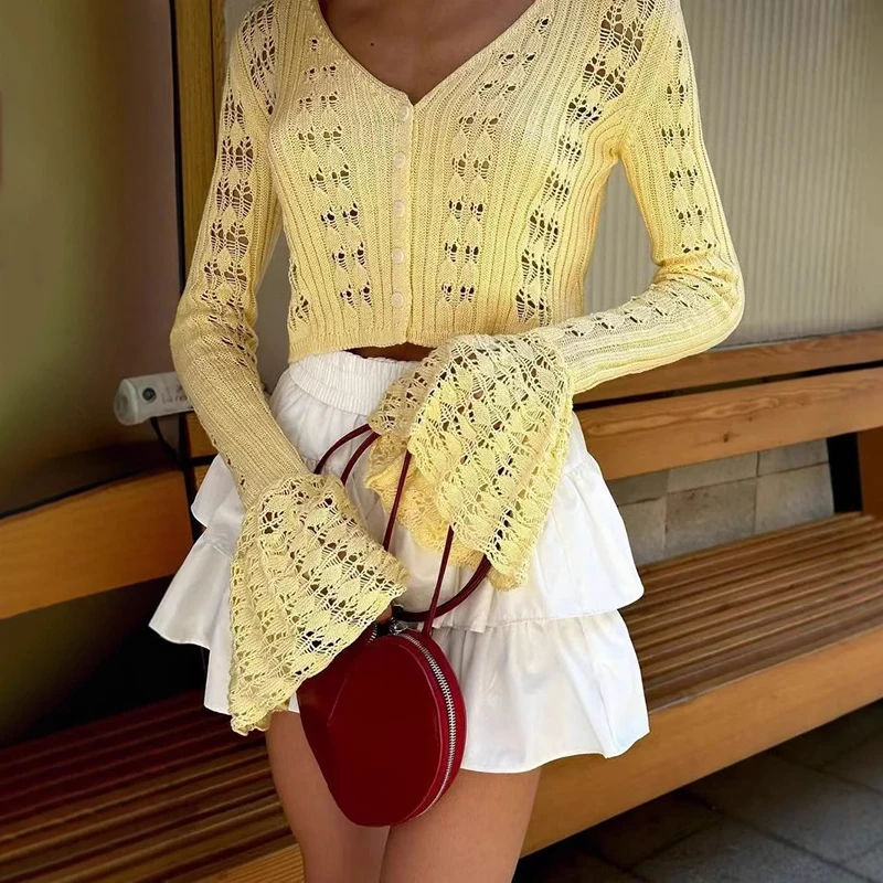 TARUXY-cárdigan de punto con huecos para mujer, suéter corto liso de manga larga con cuello de pico, Top de verano 2025, prendas de vestir informales de ganchillo para mujer