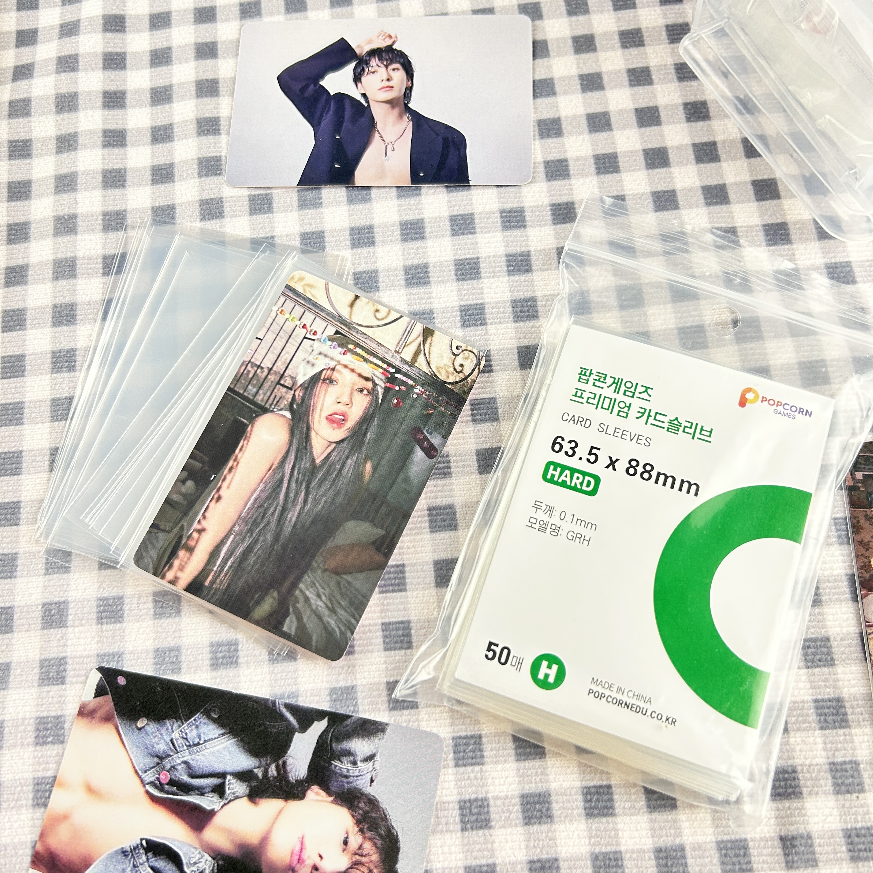 50Pcs Korea Card Sleeves HD Clear Kpop Idol Card Protective Sleeve Photcards Protector Photo Case Box for Popcorn Card Holder