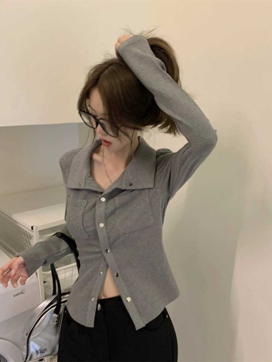 Csa de Camada Base Cinza Fena, Estilo Coreano, Manga Longa, Decote em V, Botão, Ajuste Slim, Moda para Uso Diário