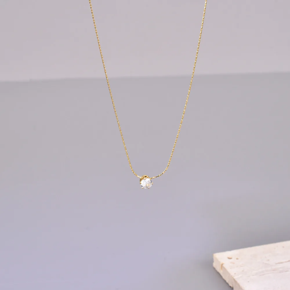 L176 Flash Diamond Zircone Catena con diamanti a sei artigli in bambù Catena con clavicola Acciaio al titanio placcato oro 18 carati