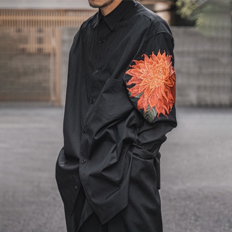 2024 Yamamoto Style Red Flower Shirt Men Japanese Elongated Dark Embroidered Floral Top Unisex Loose Fitting Long Sleeved Shirts