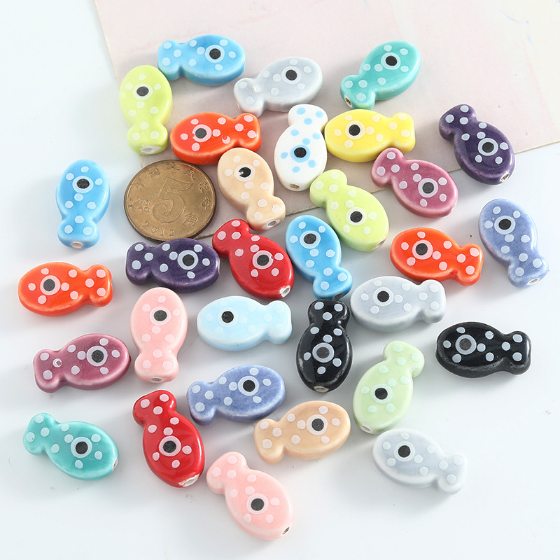 10Pcs 레트로 작은 물고기 비즈 매력 세라믹 스페이서 느슨한 비즈 쥬얼리 만들기 DIY 팔찌 액세서리 ﻿