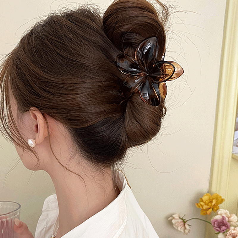 Fermagli per capelli con fiore a forma di uovo da donna Fermagli per capelli in plastica leggera a forma di granchio Forcine grandi Coda di cavallo Accessori per capelli alla moda