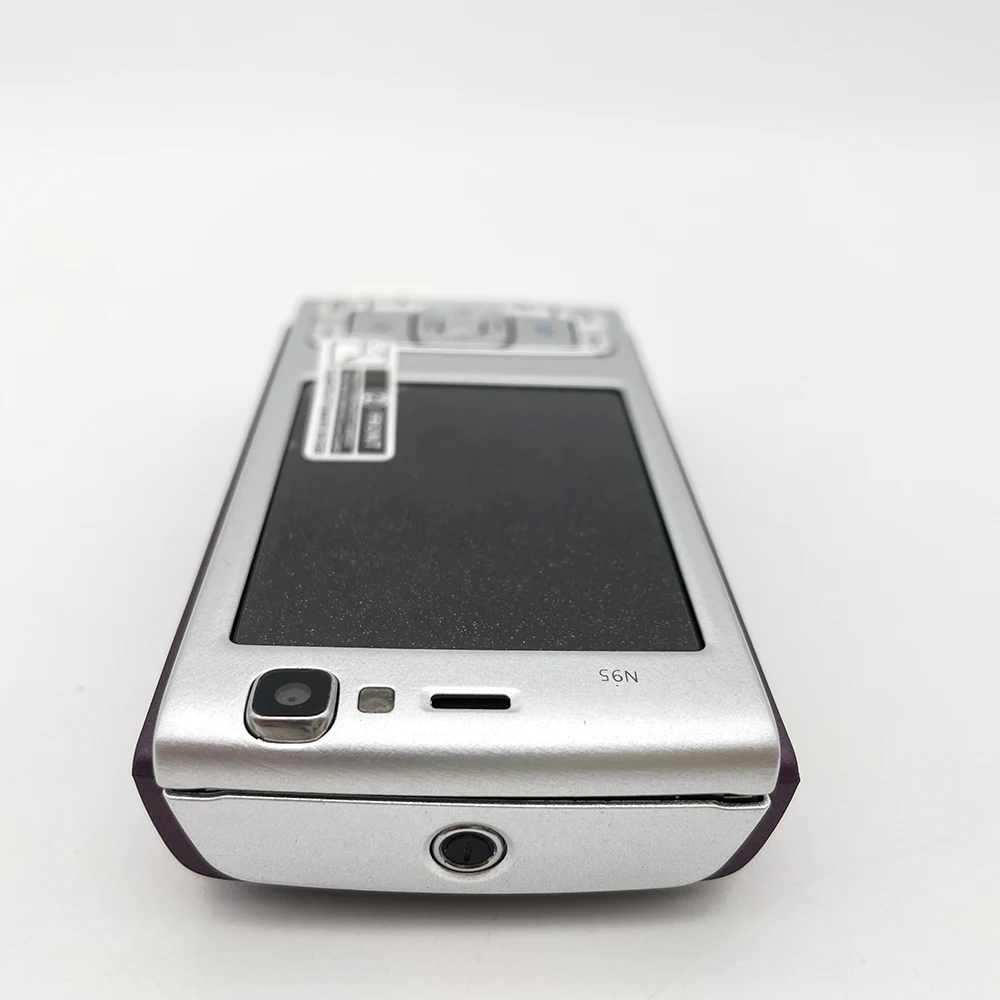 ปลดล็อก N95 5MP WIFI บลูทูธวิทยุ FM โทรศัพท์มือถือรัสเซียฮีบรูอาหรับแป้นพิมพ์ Made in ฟินแลนด์จัดส่งฟรี