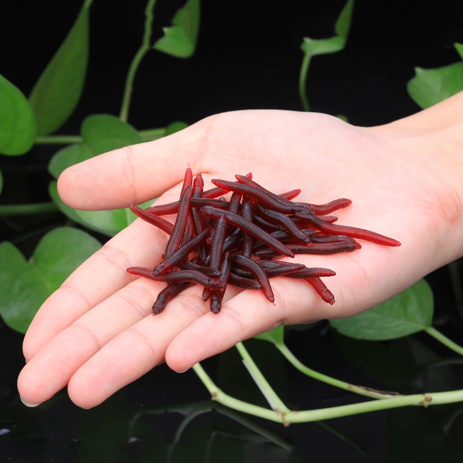 Sougayilang Señuelos de Pesca realistas, señuelos blandos rojos, simulación de gusanos luminosos, señuelo de pesca Artificial, aparejos de pesca