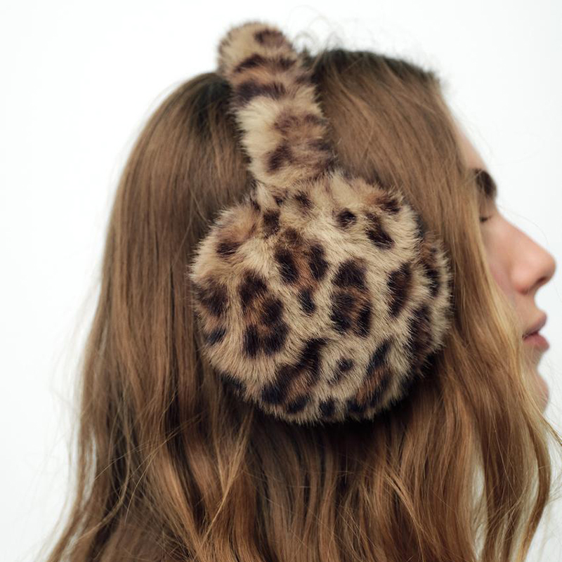 1 stücke Leopard Print Weiche Plüsch Ohr Wärmer für Frauen Winter Warme Ohrenschützer Mode Ohrenschützer Outdoor Kalt Falten Ohrenschützer