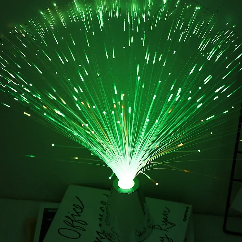 7-kolorowa lampa światłowodowa LED Wielokolorowe światło gwiazdowego nieba na świąteczne oświetlenie nocne LED z włókna światłowodowego