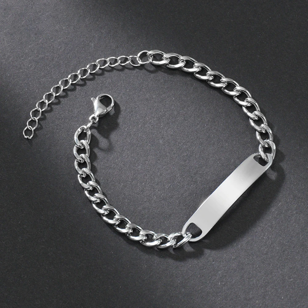 โลโก้ที่กําหนดเองชื่อแกะสลักสร้อยข้อมือส่วนบุคคลป้ายสแตนเลสหนา Hand CHAIN คู่ที่กําหนดเองผู้ชายผู้หญิงเครื่องประดับของขวัญ