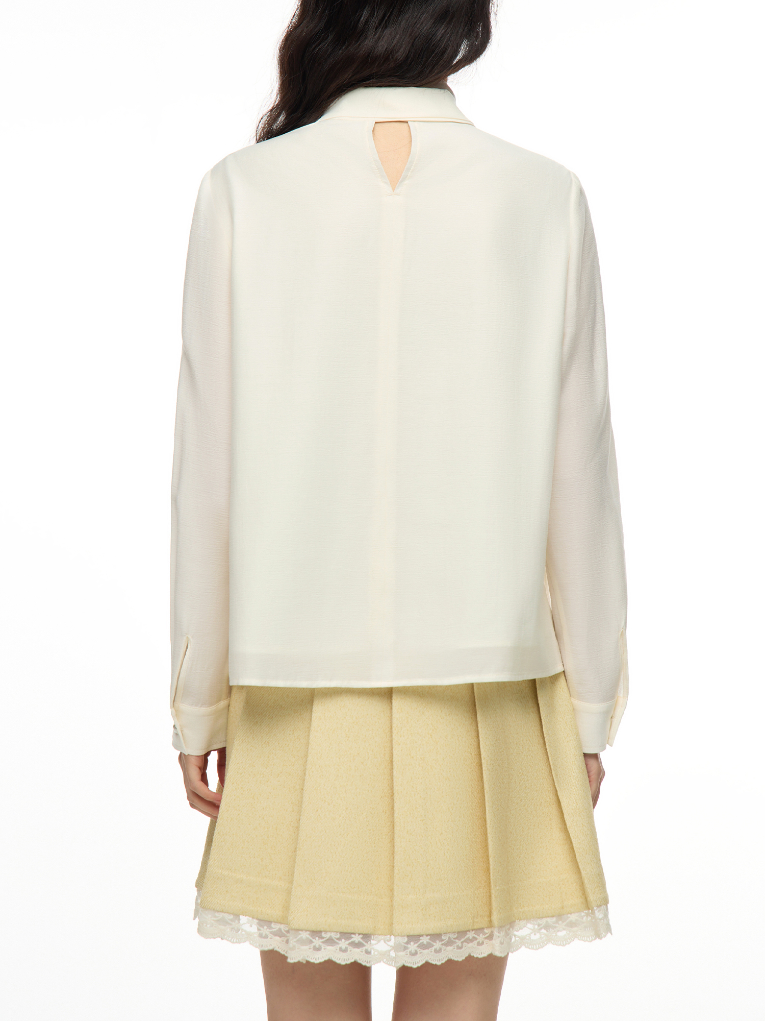 Dushu einfache Schnürung Französisch Stil elegantes Hemd für den Herbst neue vielseitige Schlankheit Frauen lässig lose Hemd 24 ds83342