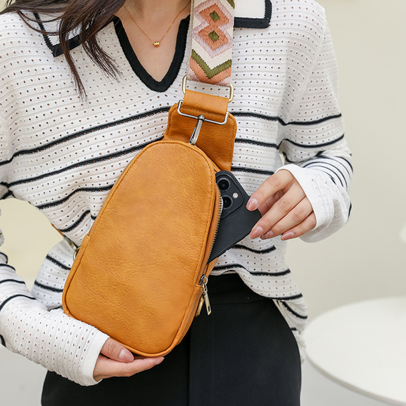 Bolso de pecho multiusos para mujer, bandolera pequeña de cuero PU para ciclismo