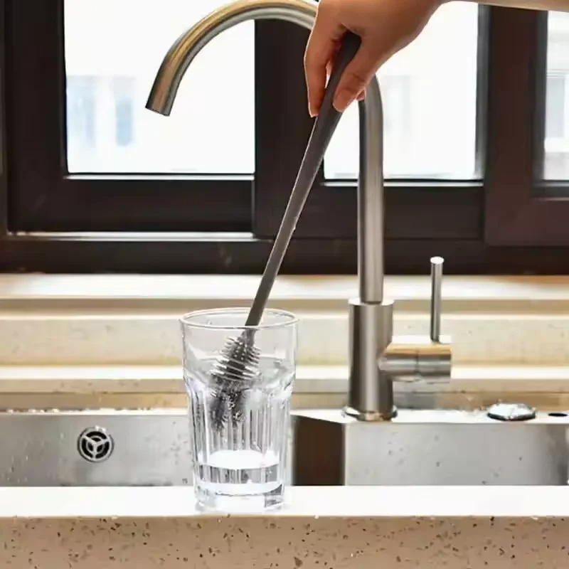 Spazzola per pulizia bottiglia in silicone con manico lungo Spazzola per pulizia cucina Spazzola per tazza Thermos Spazzola per vetro Strumenti per la pulizia