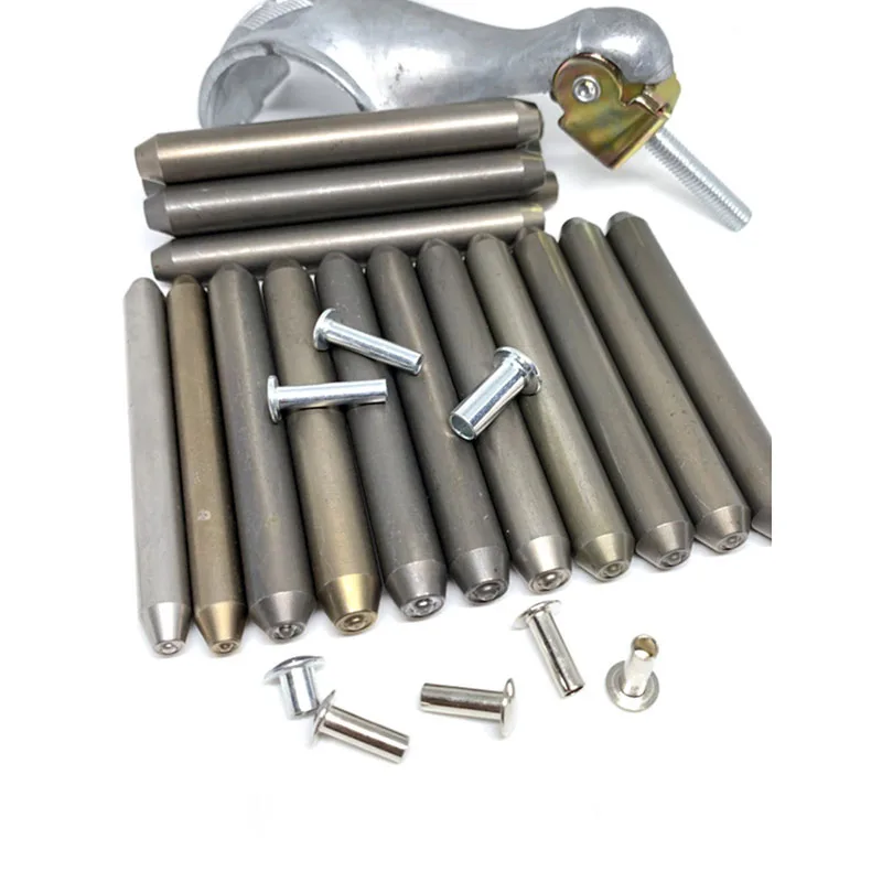 Molde de friso de rebite semi-tubular de aço branco perfurador de flangeamento de rebite endurecido