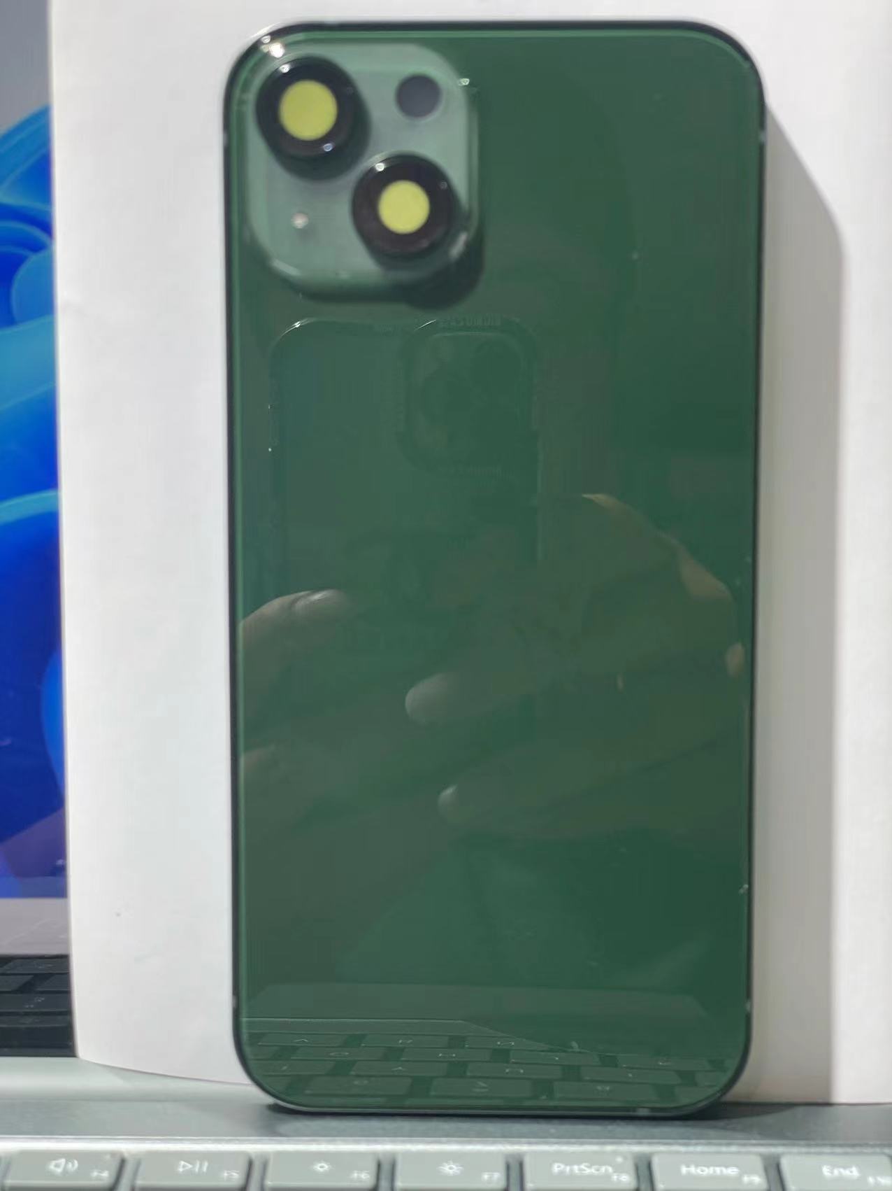 Оптовая продажа по индивидуальному заказу клиента: корпус 13, заднее стекло, кнопкой и лотком для SIM-карты, с магнитом и сеткой.