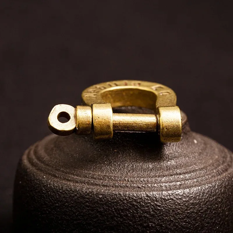 2pcs Retro Durable Brass Horseshoe Key Chain Pure Copper Car Key Ring Horseshoe Buckle Creative Keychain Accessories