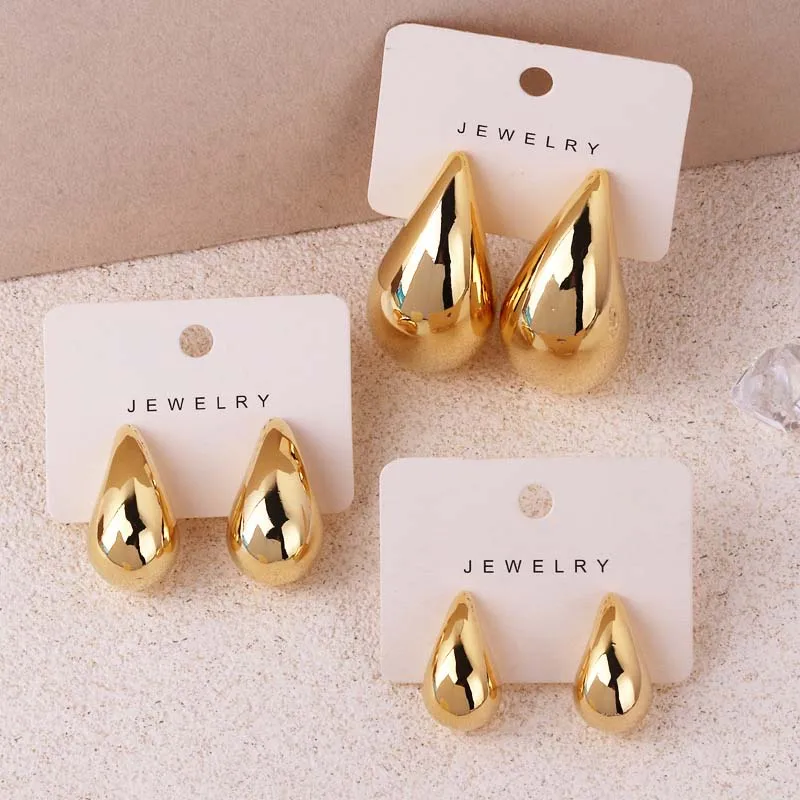 Gioielli moderni di moda Nuovi orecchini a goccia color oro argento per le donne Ragazza regalo Vendita calda Accessori per le orecchie popolari