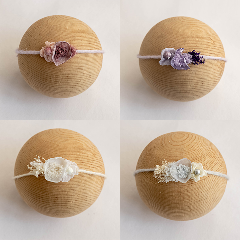 写真の小道具のための新生児のヘッドウェアの写真の小道具の付属品Headflowerのハンドメイドのヘッドドレスの花の赤ん坊の女の子の花のヘッドバンド