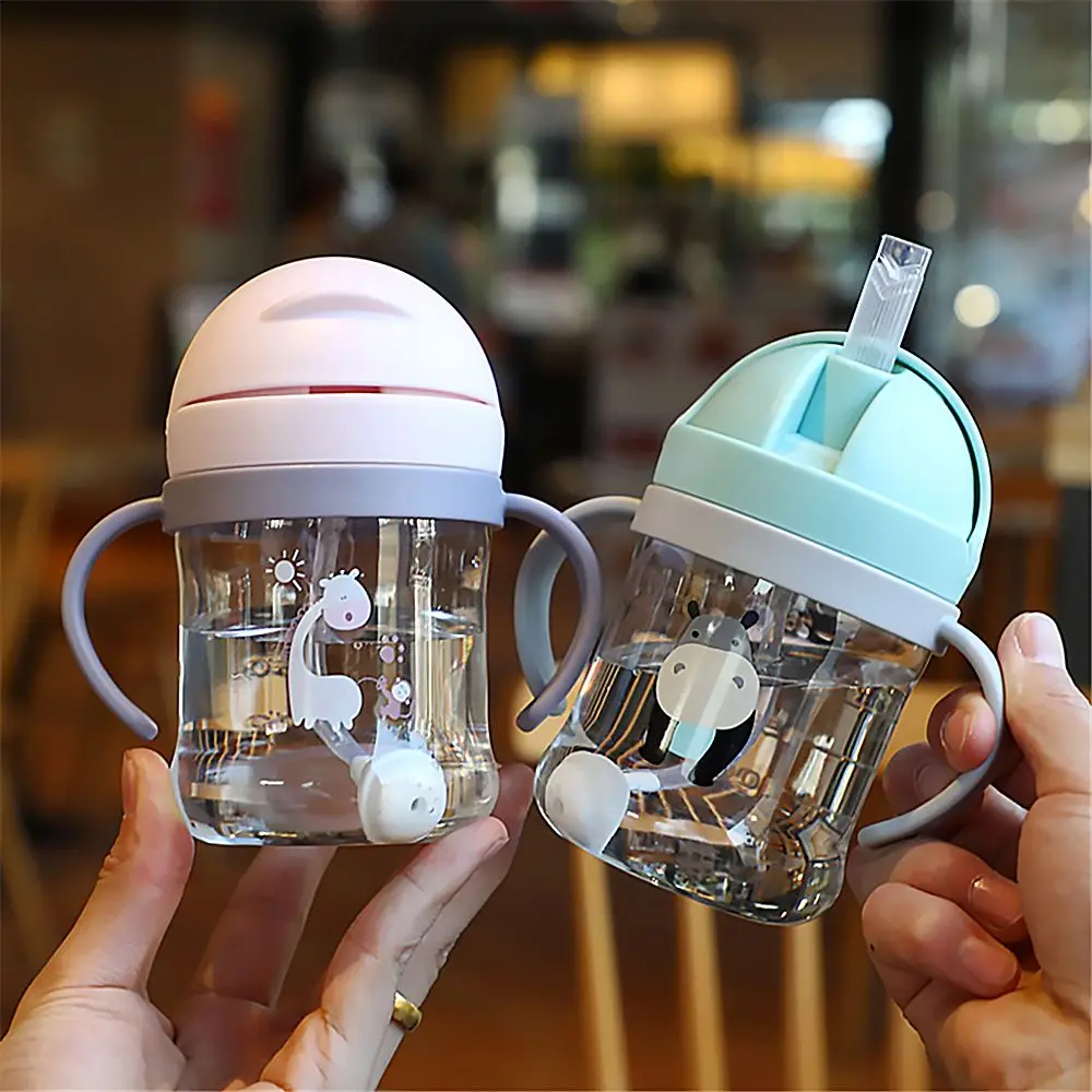 250ML Hoa Văn Hoạt Hình Ngoài Trời Con Bình Tập Uống Có Ống Hút Cho Bé Chén Ăn Cho Trẻ Em Tập Di Động Tay Cầm Bình Nước