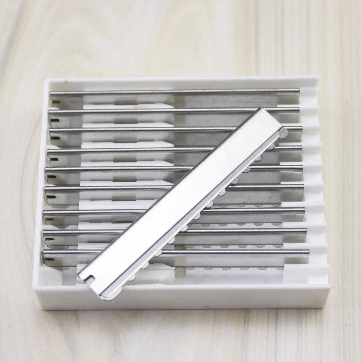 10/20pcs Coltello per capelli di sicurezza Lame di rasoio Barbiere Parrucchiere in acciaio inossidabile Trimmer Diradamento Lama da taglio Lama da barba per salone