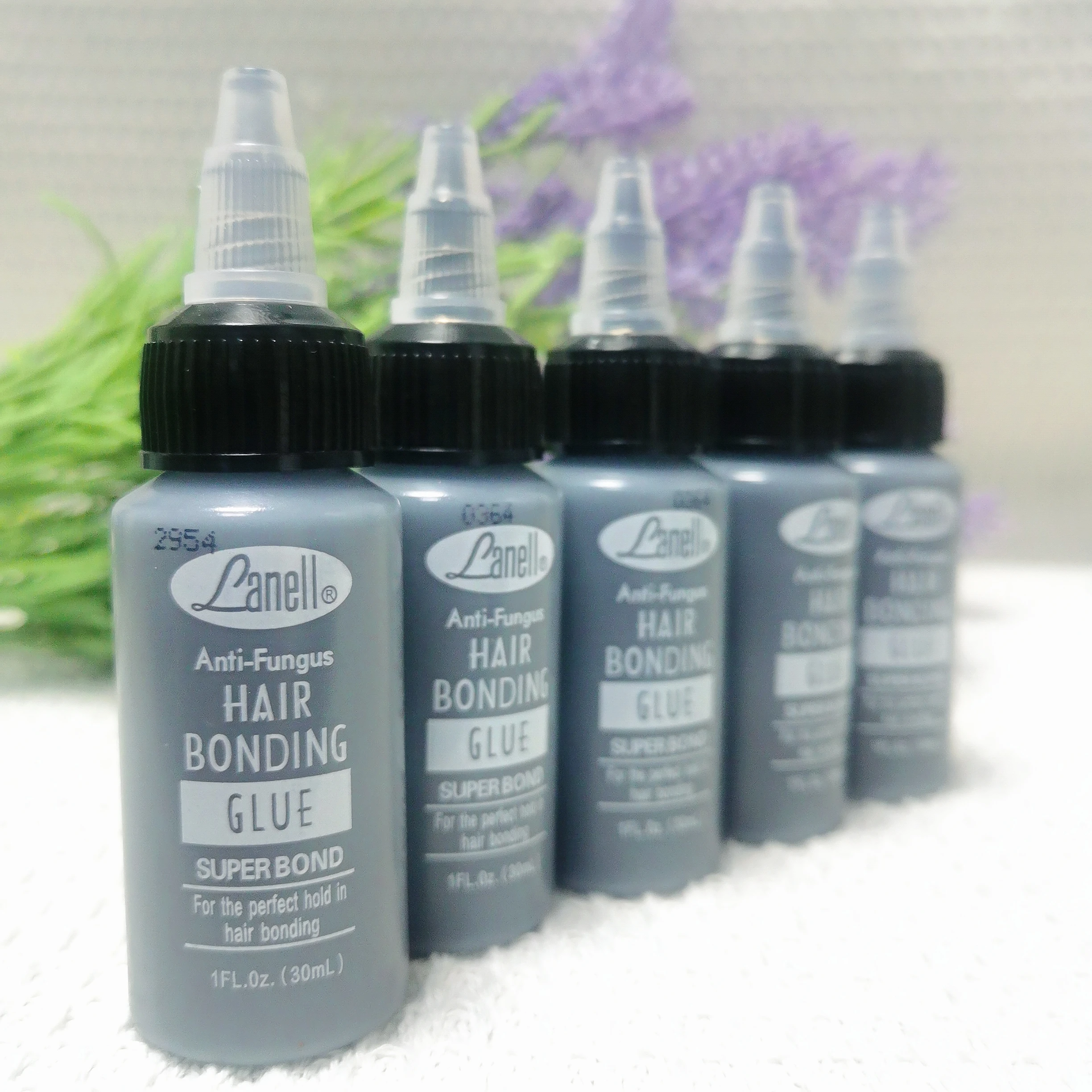 Black Hair Weaving Bond Glue, cola anti-fungos para colagem capilar, Super Bond para a fixação perfeita em colagem, 1 Oz, 30 ml, 1 garrafa
