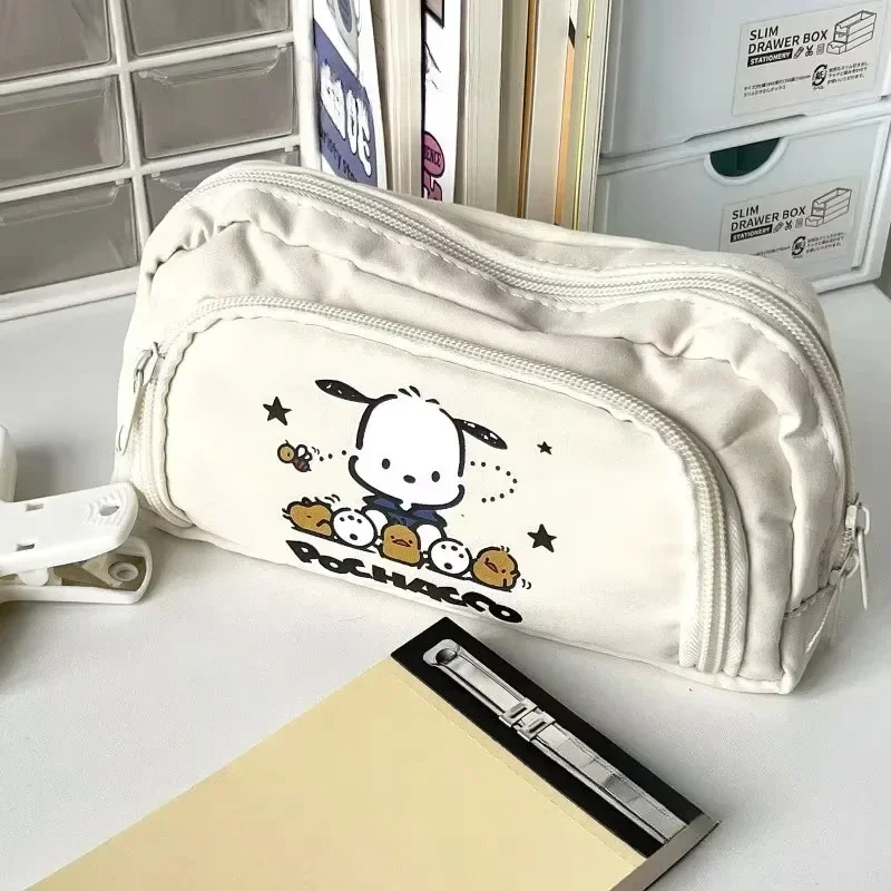 Sanrio Pochacco Anime Figure Borsa per penne Simpatico cartone animato Studente Astuccio per matite Astuccio per cancelleria Borsa per cosmetici di grande capacità Regali