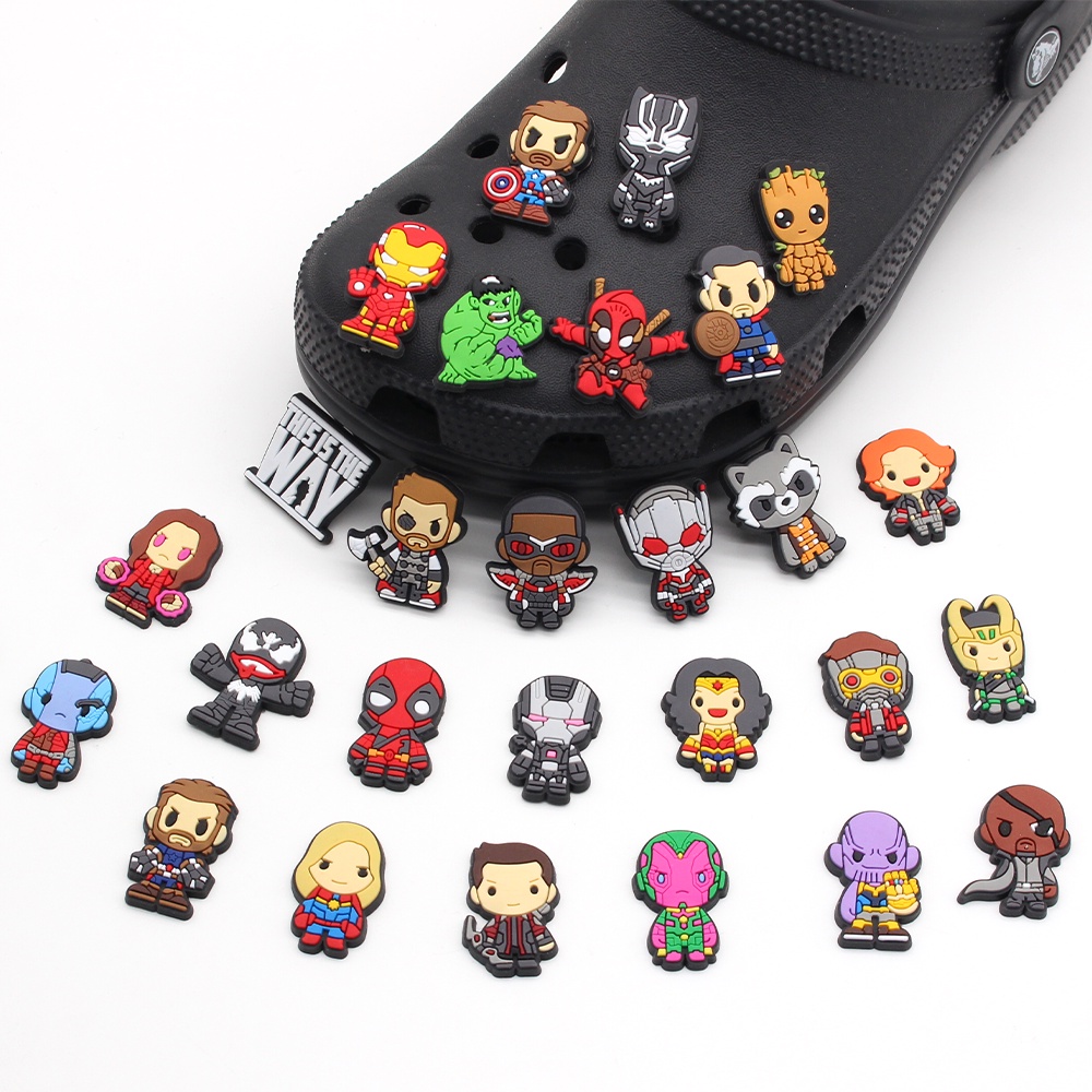 Süße Disney Marvel Superheld PVC Schuhe Charms süße Cartoon DIY Sandalen Zubehör für Clogs Dekorationen Junge Kinder Geschenk