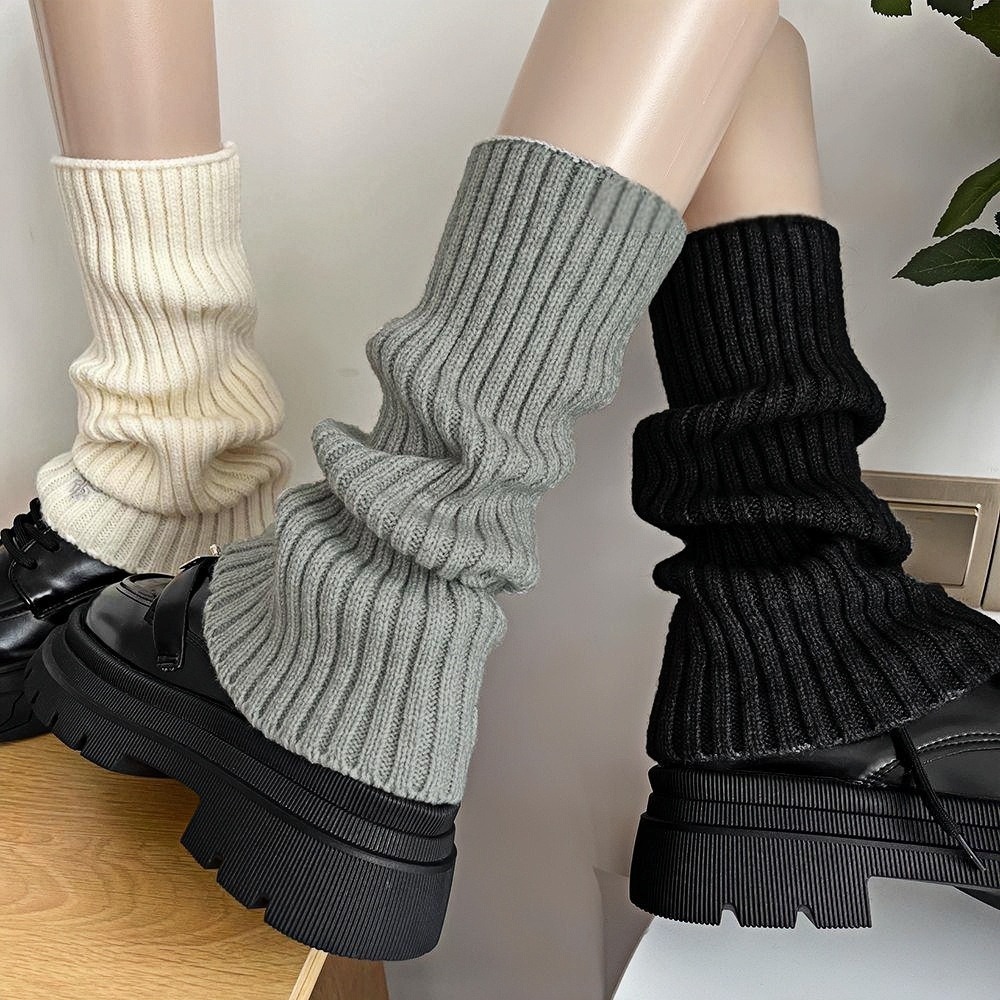 1/3 paia di calzini in peluche Lolita a tubo medio da donna, calzini protettivi per le gambe caldi autunnali e invernali, calzini spessi Lolita resistenti al freddo