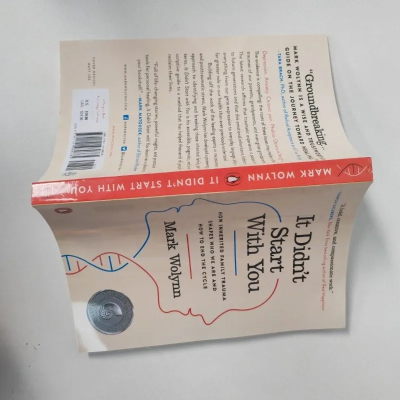 „It Did't Start with You“ von Mark Wolynn „How Inherited Family Trauma Shapes Who Are and How To End The Cycle“-Taschenbuch