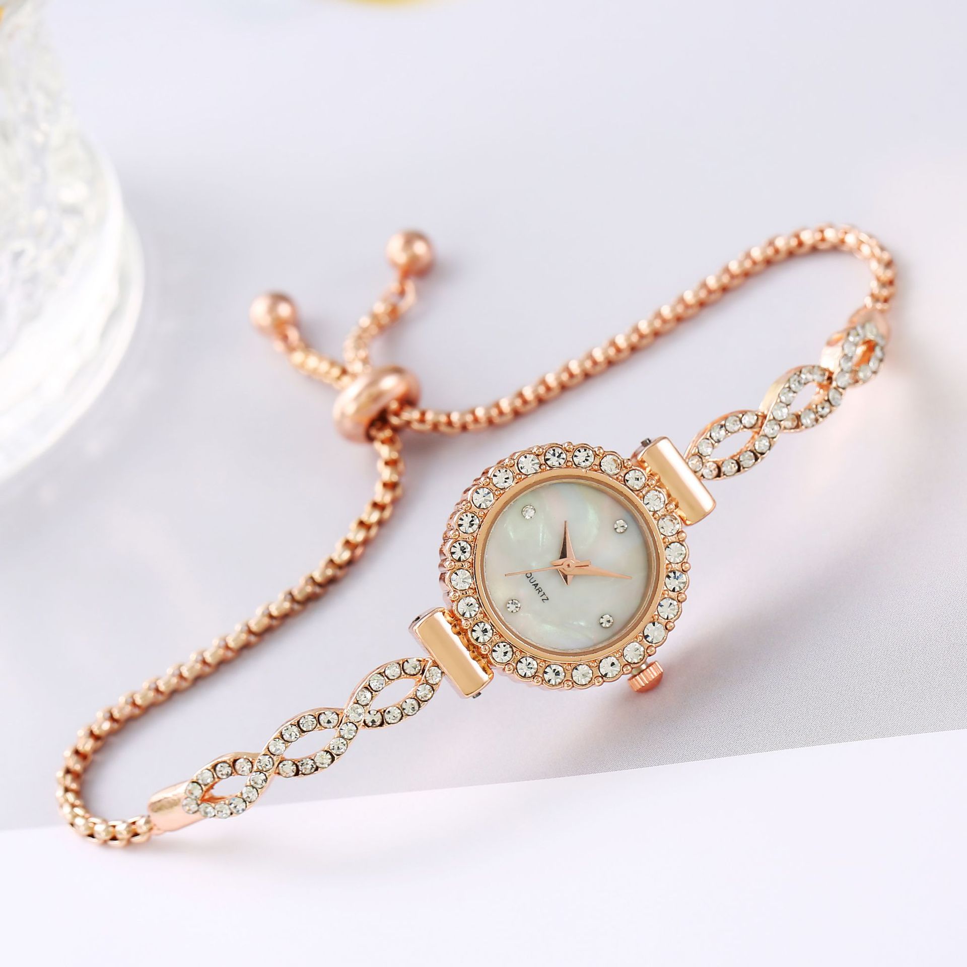 Relojes de lujo para mujer, relojes de pulsera de cuarzo simples, relojes de esfera pequeña, pulsera, reloj de regalo para mujer, reloj femenino