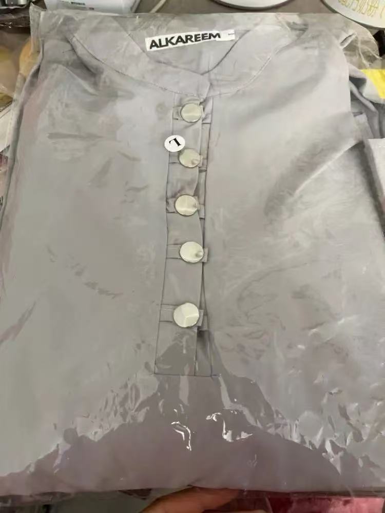 イスラム服男性イスラム教徒ドレス jubba トーブサウジアラビアカフタン中東アバヤ男ボタンカジュアルイスラム教徒男性服