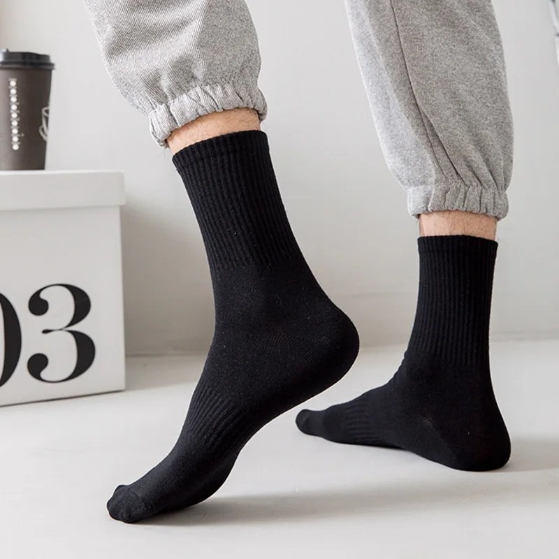5 pares de calcetines deportivos para hombre, calcetines de algodón de nuevo estilo, calcetines largos deportivos suaves y transpirables para hombre, calcetines de verano e invierno para hombre