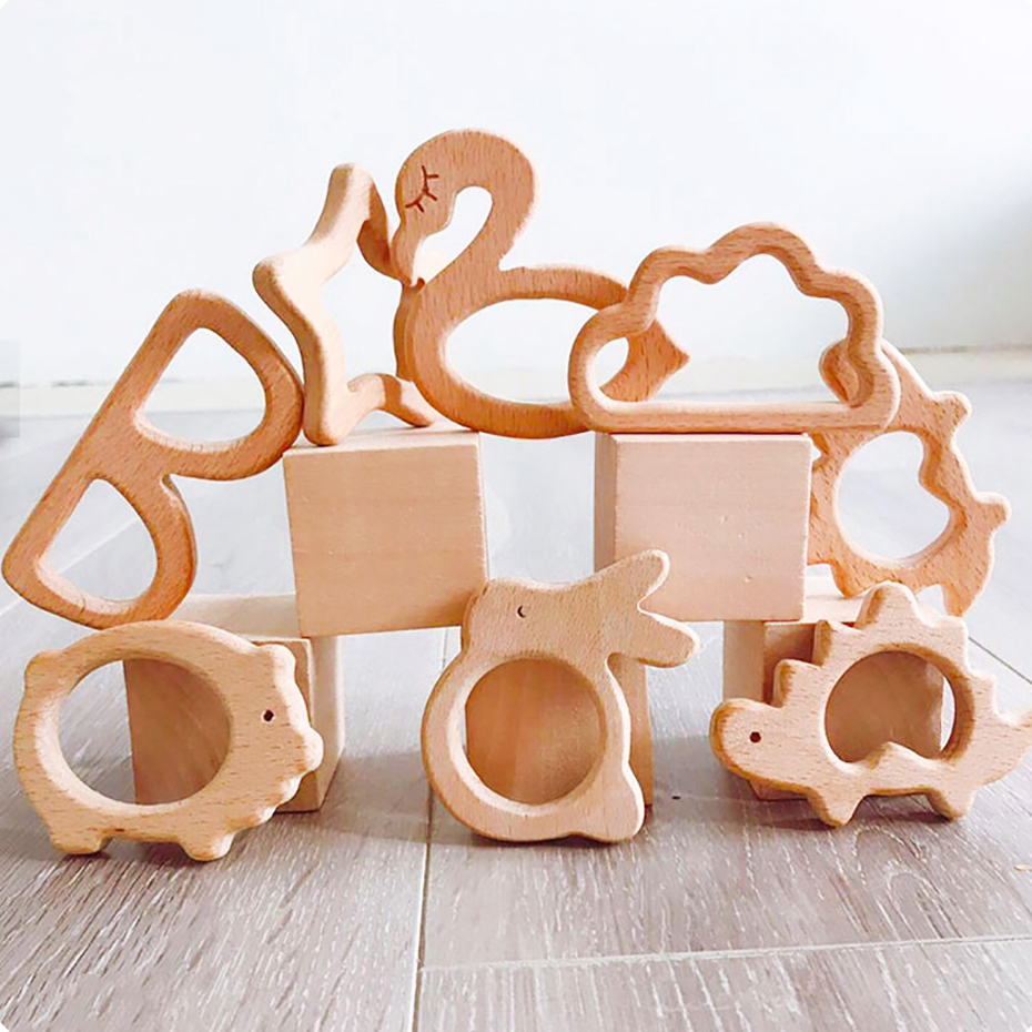 Mordedor de madera con colgante de Animal para bebé, juguetes para recién nacido, accesorios de gimnasio, colgante artesanal, varilla pequeña, mordedores de madera de haya, 1 ud.