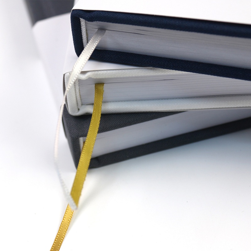 Custom. OEM logo paper printing dairy planner e notebook stampa personalizzata del taccuino 2024