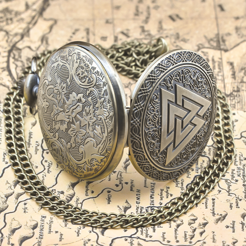 Retro Bronze Steampunk Flip-Top männliche und weibliche Studentengeschenke Quarz Halskette Valkyry Dreieck Gedenktaschenuhr