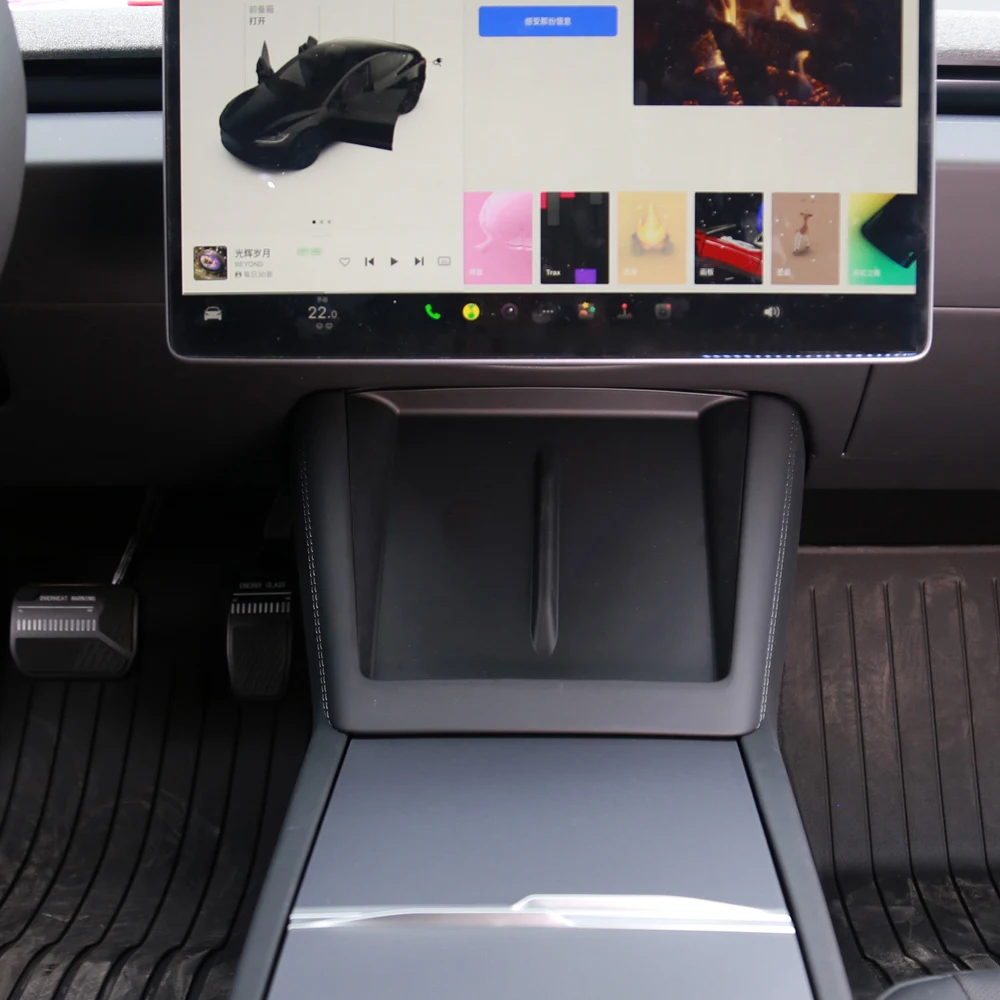 Wireless Charging Silicone Pad For Tesla Model 3 2024 Highland Center Control Storage Box Armrest Non-slip Mat Phone Holder Pads