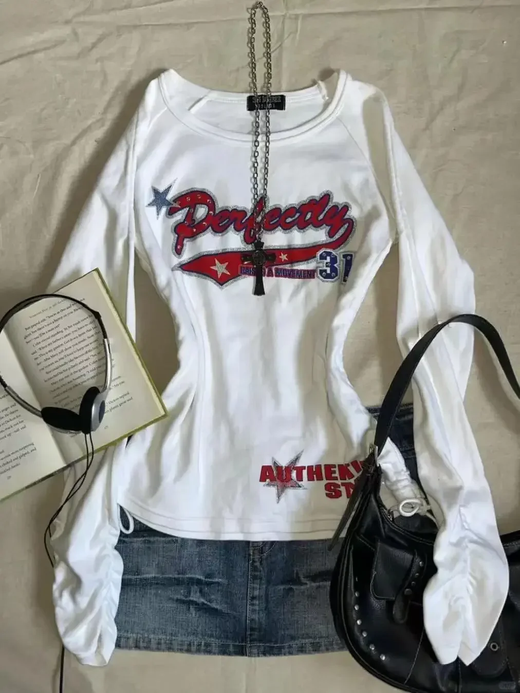 2000 年代アメリカンヴィンテージゴシック黒人女性 Tシャツパンクスタイルグラフィックグランジ Tシャツ原宿 Y2k 長袖トップスストリート