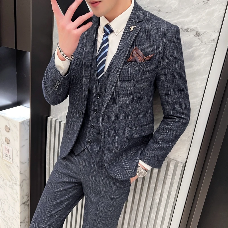 2023 Herren Britische Mode Dreiteiliges Set Slim Fit Anzug Weste Hose Ensemble Hübsches trendiges All-in-One-Bankett Blaze