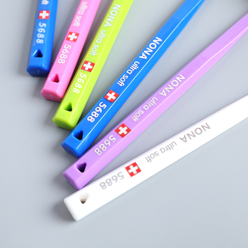 Spazzolino da denti Nona Ultra-soft in microfibra, spazzolino manuale ad alta densità stile svizzero 5460, pulizia delicata e cura delle gengive, set per la casa,