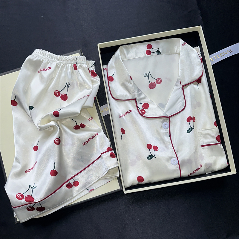 Conjunto de Pijamas de dos piezas con estampado de cerezas, Pijamas de verano con manchas de imitación, ropa de moda para el hogar, pantalones cortos informales y Top, Pijamas