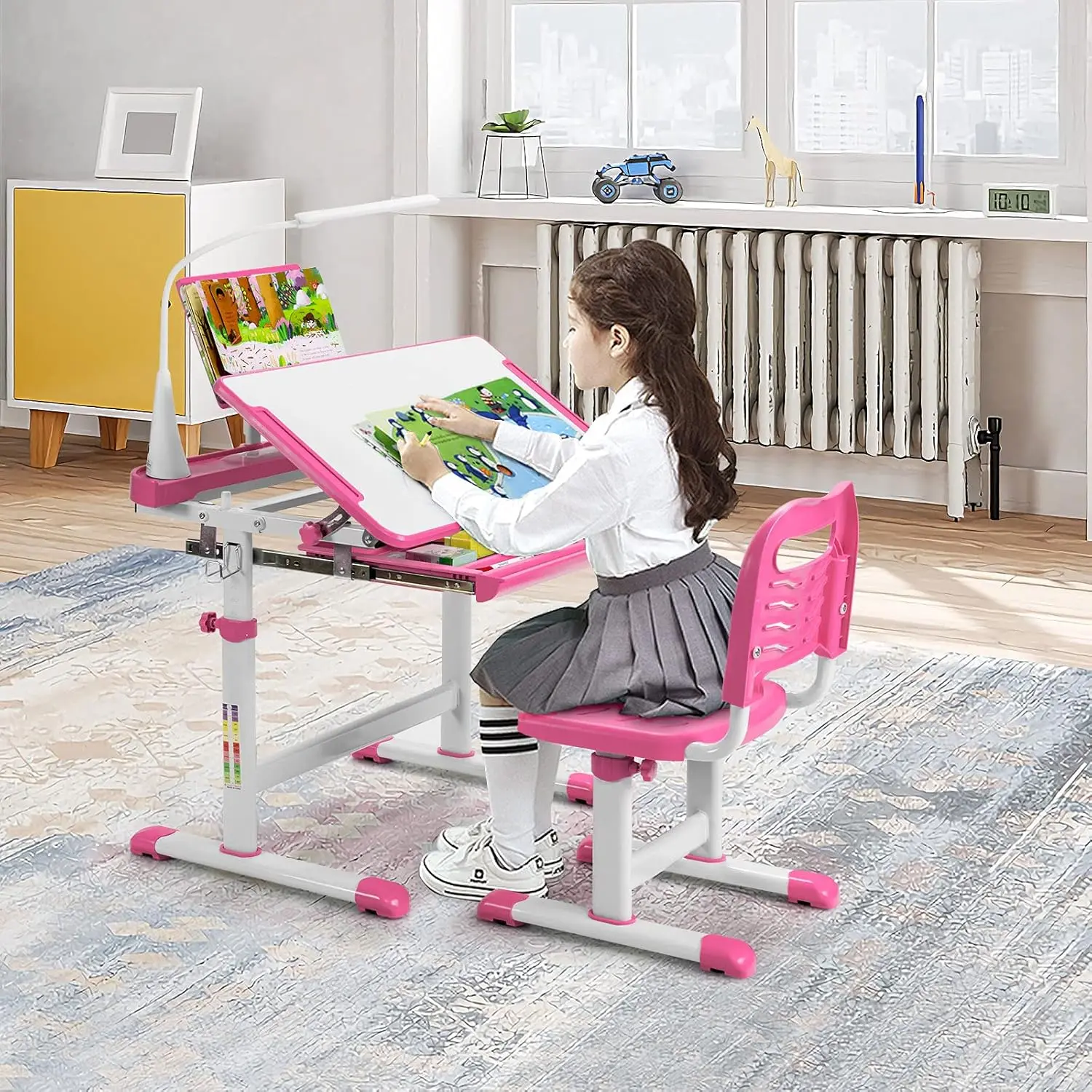 Kinder schreibtischset mit Stall und LED-Licht, höhen verstellbarer Kinder schreibtischs tuhl mit kippbarem Schreibtisch und Schublade, rosa