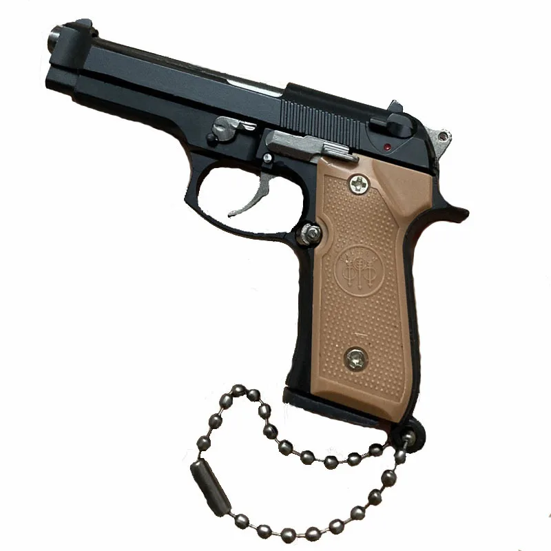 1:3 Scale Alloy M92 ปืนพกมินิปืนพวงกุญแจโลหะ M92 พวงกุญแจปืนพก Fidget ของเล่น PUBG ปืนของเล่นของขวัญ Pubg ตกแต่งของเล่น