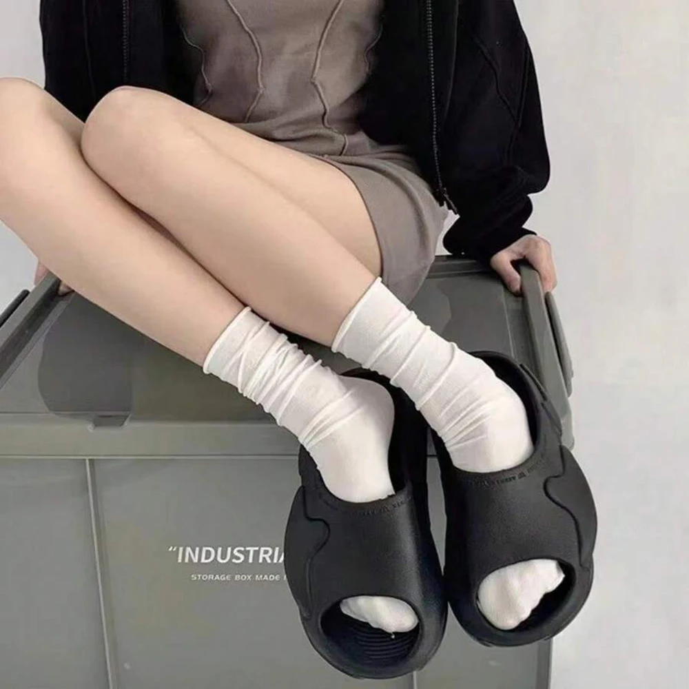 10 pares de calcetines de longitud media para mujer, calcetines informales transpirables, suaves, cómodos, ligeros, versátiles, a la moda, en blanco y negro, colores sólidos